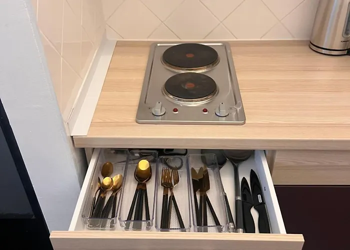 Appartement Stylish Travellers Delight Near Prater Wenen